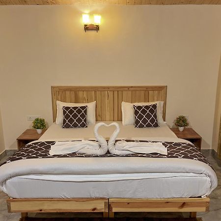 Ahava Kasol Riverside Cafe And Cottages Esterno foto