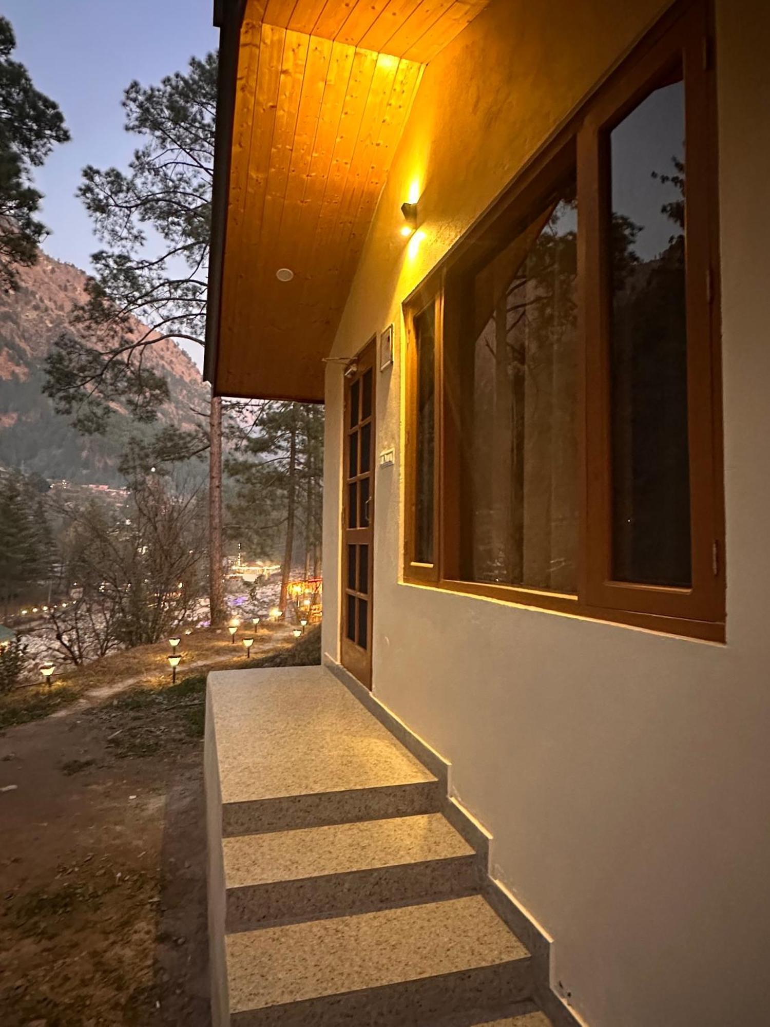 Ahava Kasol Riverside Cafe And Cottages Esterno foto
